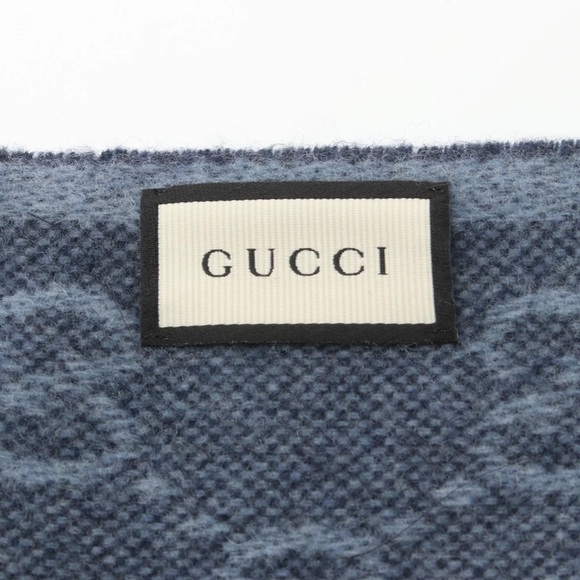 NWT Gucci wool scarf. - Picture 2 of 5